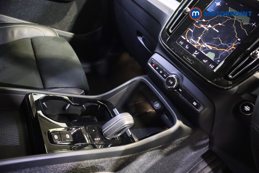 Volvo Xc40 R Design Automatic Petrol Plug-In Hybrid SUV - Stock Number (1583963) - 7th supplementary image