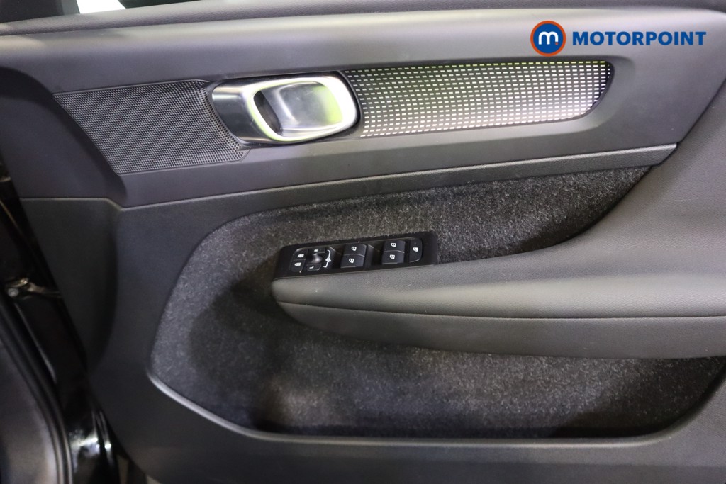 Volvo Xc40 R Design Automatic Petrol Plug-In Hybrid SUV - Stock Number (1583963) - 9th supplementary image