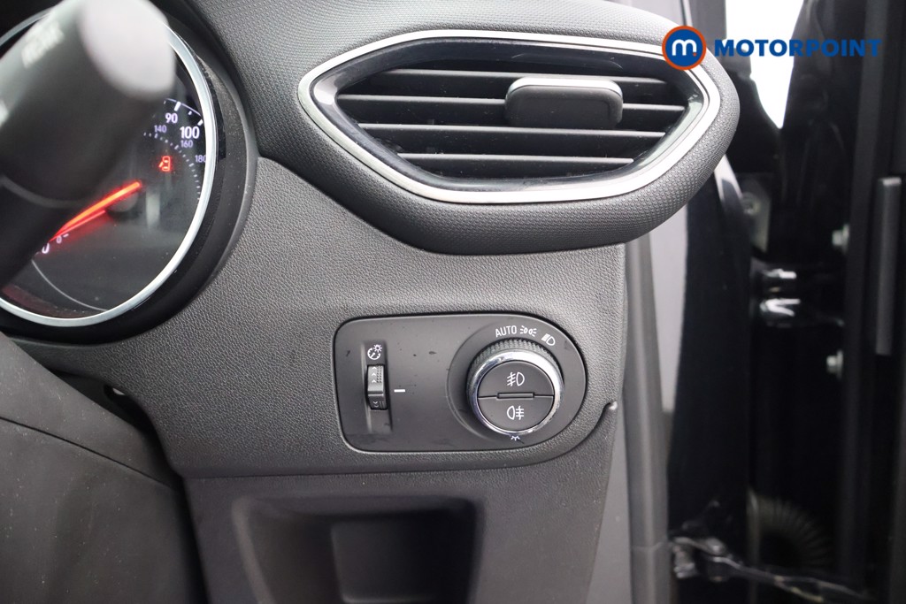 Vauxhall Crossland Ultimate Automatic Petrol SUV - Stock Number (1584296) - 7th supplementary image