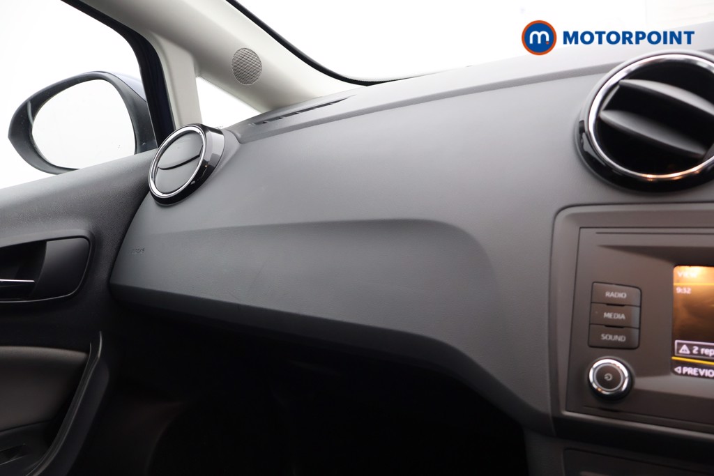 Seat Ibiza Vista Manual Petrol Hatchback - Stock Number (1584737) - 11th supplementary image