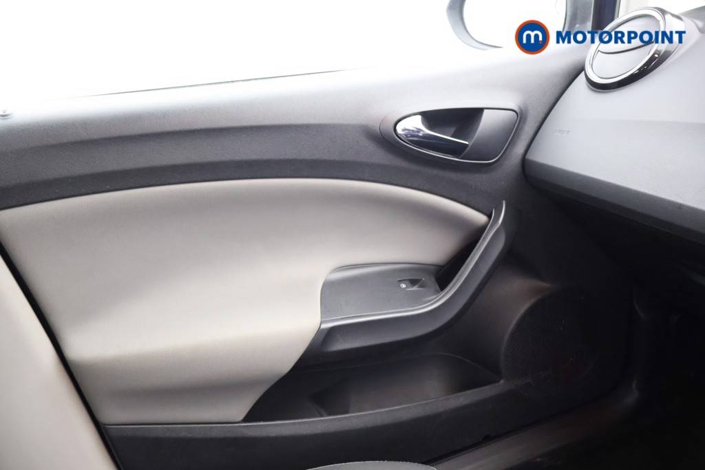 Seat Ibiza Vista Manual Petrol Hatchback - Stock Number (1584737) - 12th supplementary image