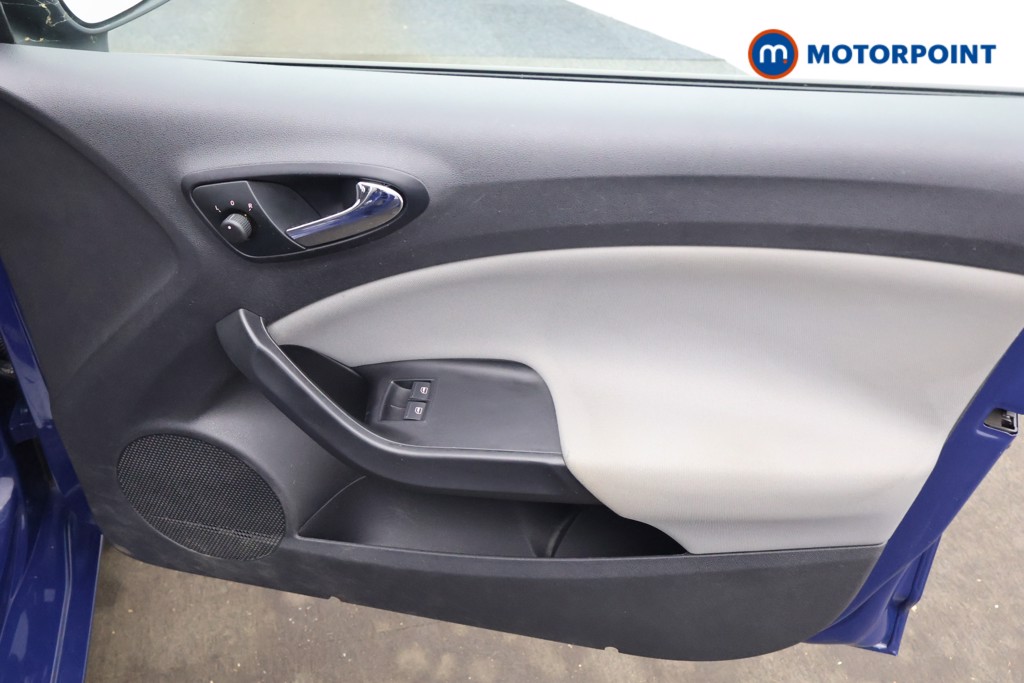 Seat Ibiza Vista Manual Petrol Hatchback - Stock Number (1584737) - 13th supplementary image