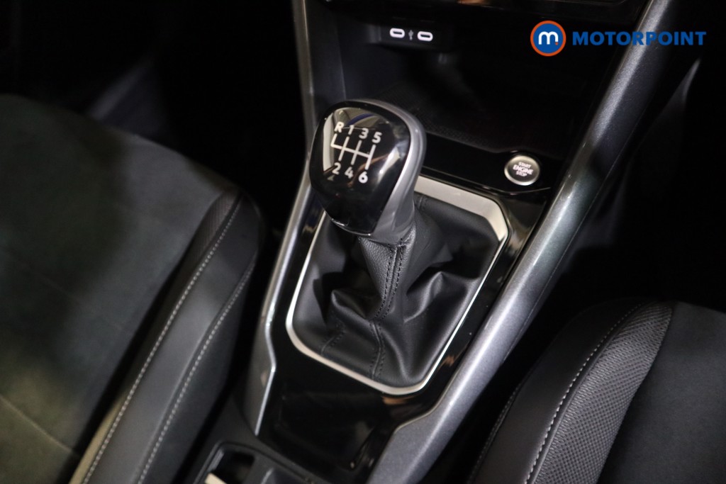 Volkswagen T-Roc Style Manual Petrol SUV - Stock Number (1584899) - 10th supplementary image