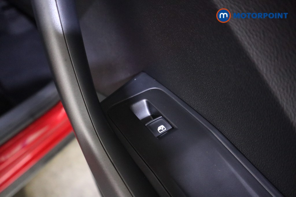 Volkswagen T-Roc Style Manual Petrol SUV - Stock Number (1584899) - 19th supplementary image
