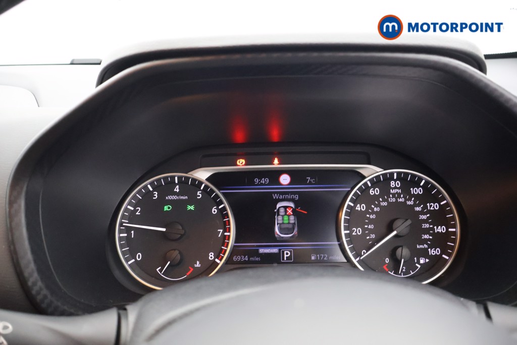 Nissan Juke N-Connecta Automatic Petrol SUV - Stock Number (1585805) - 4th supplementary image