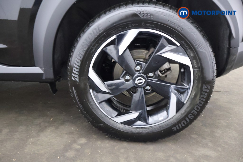 Nissan Juke N-Connecta Automatic Petrol SUV - Stock Number (1585805) - 31st supplementary image