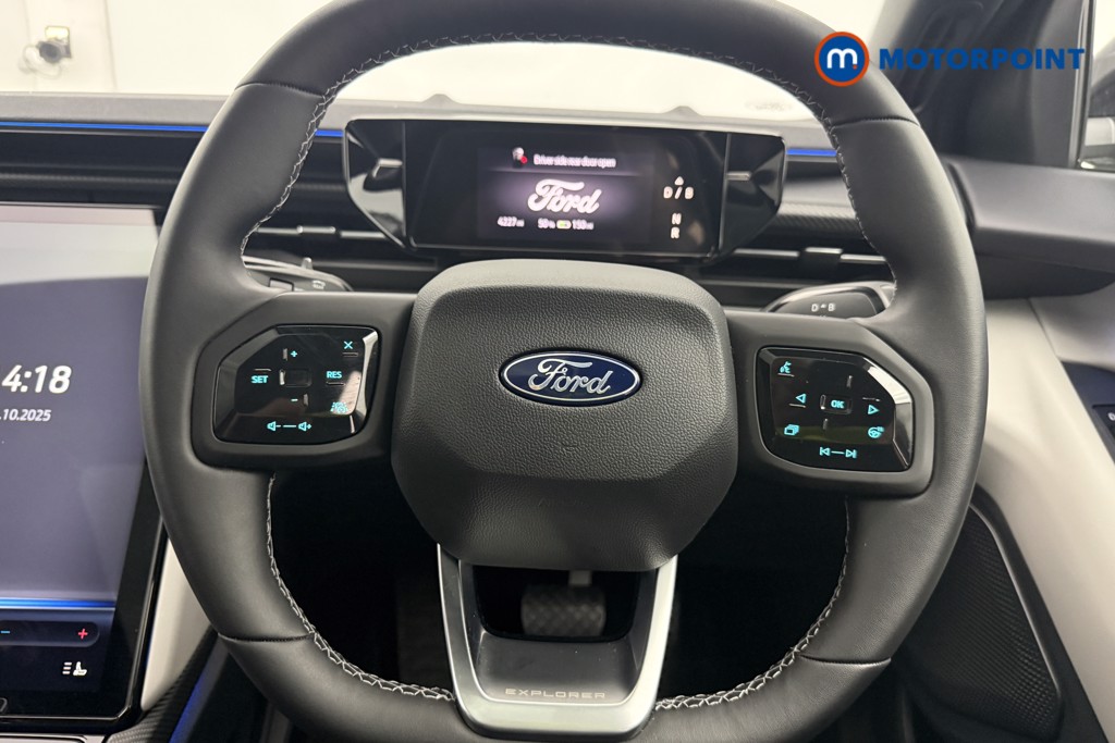 Ford Explorer Premium Automatic Electric SUV - Stock Number (1586075) - 5th supplementary image