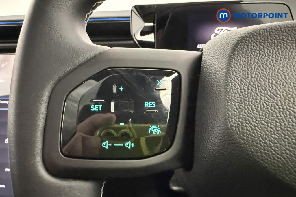 Ford Explorer Premium Automatic Electric SUV - Stock Number (1586075) - 14th supplementary image