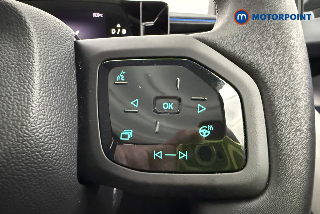 Ford Explorer Premium Automatic Electric SUV - Stock Number (1586075) - 15th supplementary image