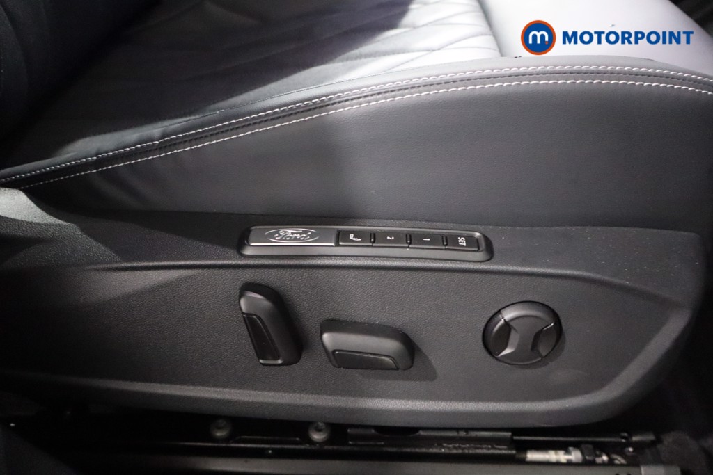 Ford Explorer Premium Automatic Electric SUV - Stock Number (1586085) - 20th supplementary image