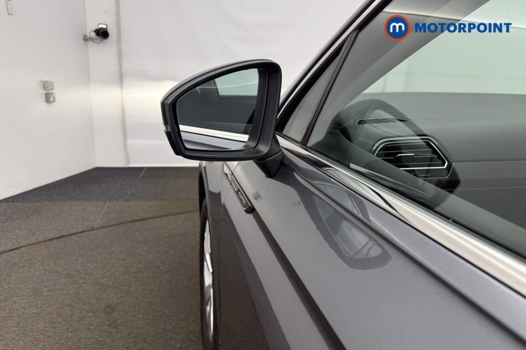 Volkswagen Tiguan Allspace Life Manual Petrol SUV - Stock Number (1586122) - 31st supplementary image