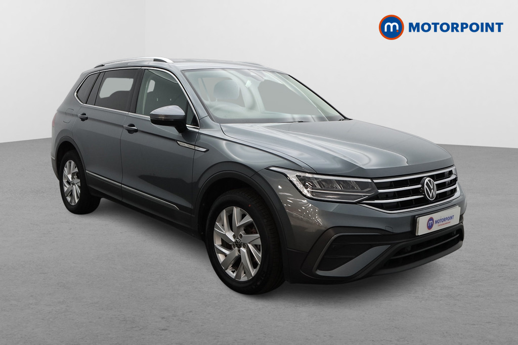 Volkswagen Tiguan Allspace Life Manual Petrol SUV - Stock Number (1586122) - Drivers side front corner
