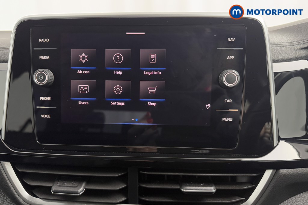 Volkswagen T-Roc R-Line Manual Petrol SUV - Stock Number (1586273) - 11th supplementary image