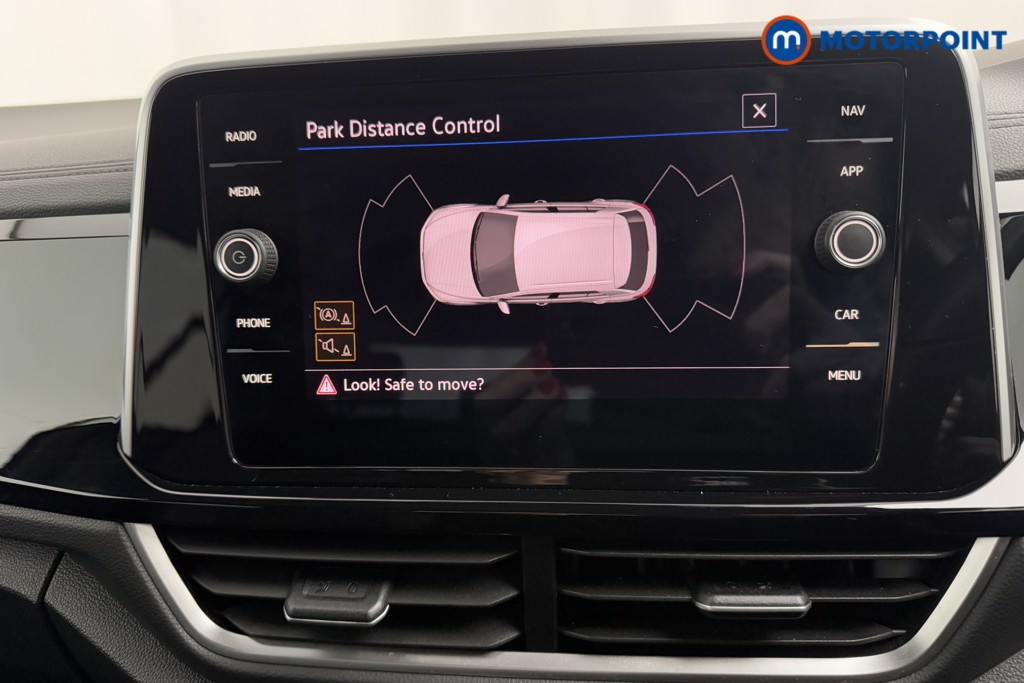 Volkswagen T-Roc R-Line Manual Petrol SUV - Stock Number (1586273) - 12th supplementary image