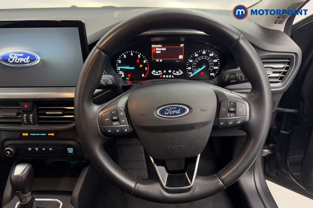 Ford Focus Titanium Automatic Petrol Hatchback - Stock Number (1586355) - 3rd supplementary image