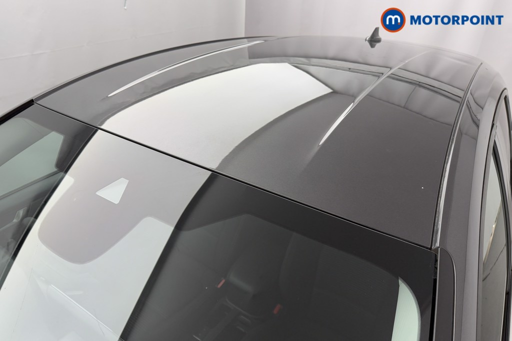 Ford Focus Titanium Automatic Petrol Hatchback - Stock Number (1586355) - 32nd supplementary image