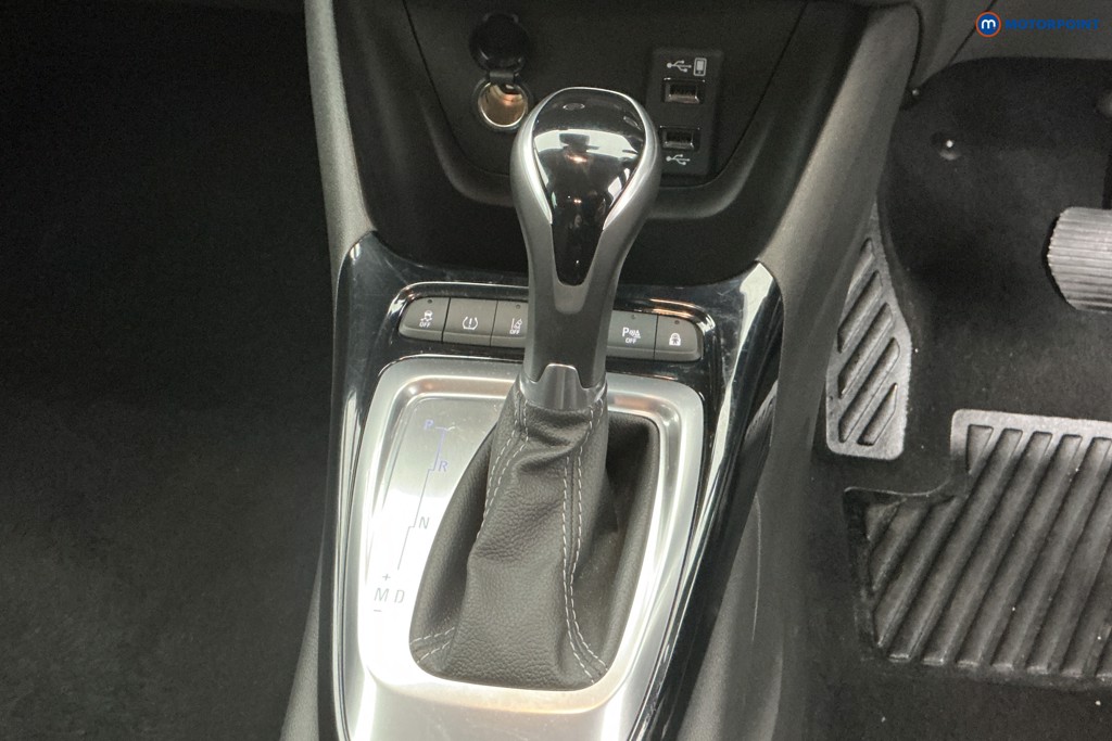 Vauxhall Crossland Ultimate Automatic Diesel SUV - Stock Number (1586462) - 14th supplementary image