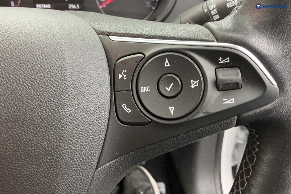 Vauxhall Crossland Ultimate Automatic Diesel SUV - Stock Number (1586462) - 18th supplementary image