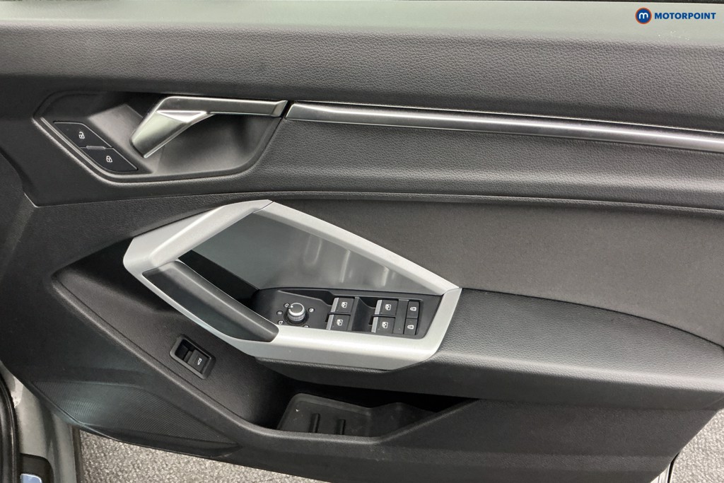 Audi Q3 Sport Automatic Diesel SUV - Stock Number (1586481) - 19th supplementary image