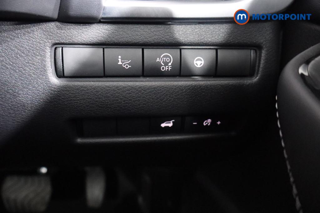 Nissan Qashqai Tekna-Plus Automatic Petrol SUV - Stock Number (1586544) - 11th supplementary image