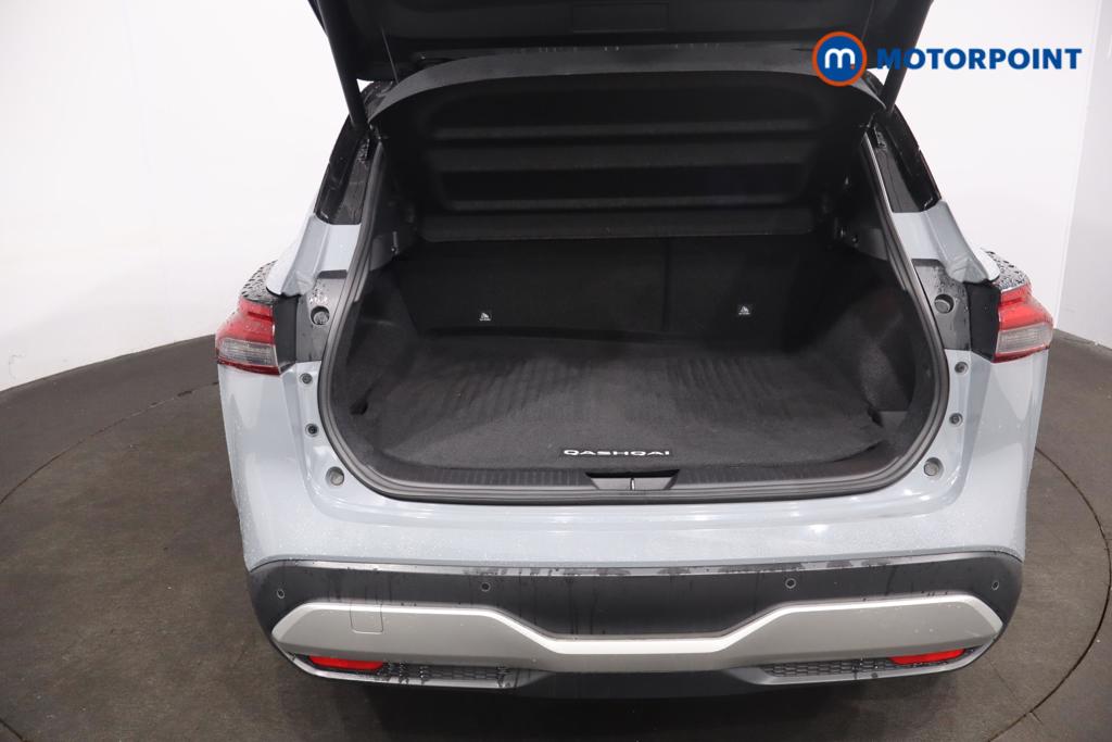 Nissan Qashqai Tekna-Plus Automatic Petrol SUV - Stock Number (1586544) - 20th supplementary image