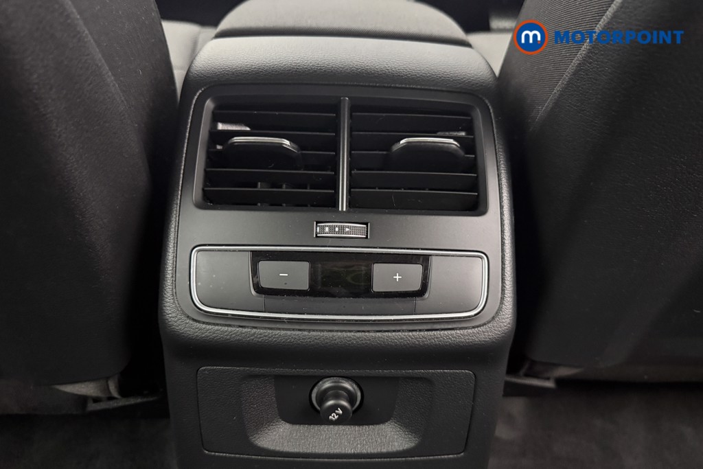Audi A4 Technik Automatic Petrol Estate - Stock Number (1586851) - 21st supplementary image