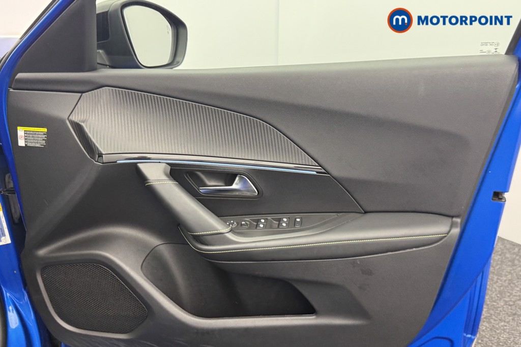 Peugeot 2008 Gt Premium Automatic Petrol SUV - Stock Number (1587466) - 17th supplementary image