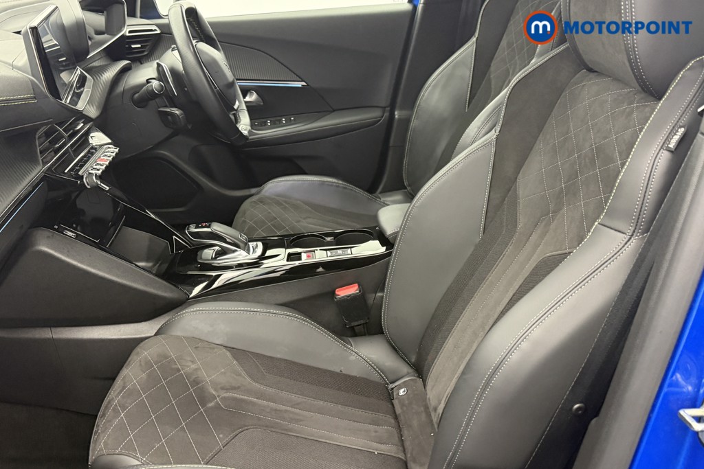 Peugeot 2008 Gt Premium Automatic Petrol SUV - Stock Number (1587466) - 22nd supplementary image