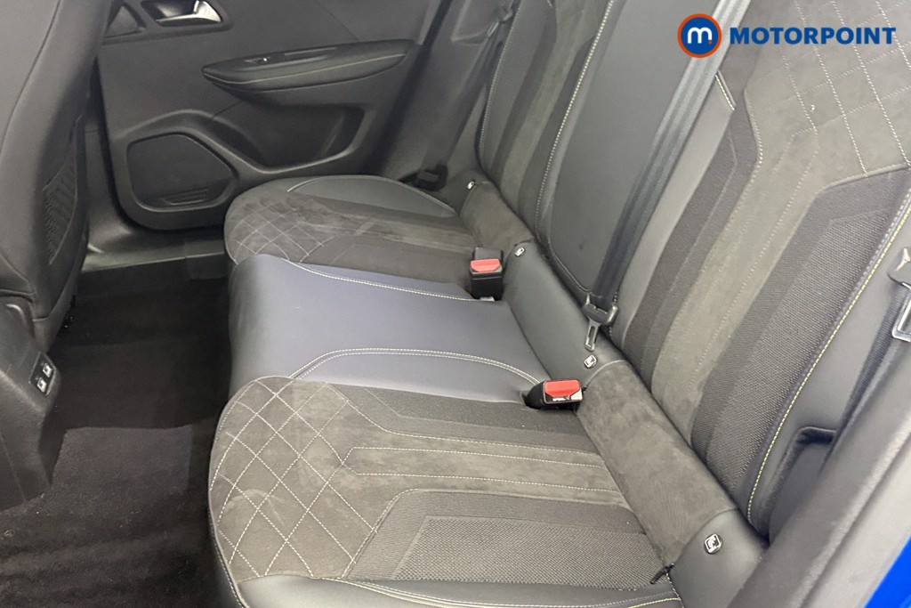 Peugeot 2008 Gt Premium Automatic Petrol SUV - Stock Number (1587466) - 23rd supplementary image