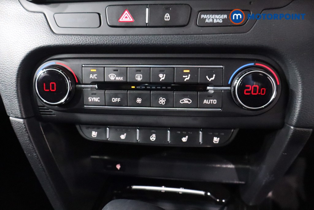 KIA Ceed First Edition Automatic Petrol Hatchback - Stock Number (1587776) - 17th supplementary image