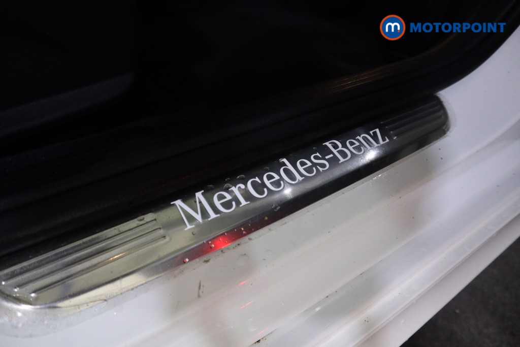 Mercedes-Benz E Class Amg Line Night Edition Automatic Diesel Estate - Stock Number (1587928) - 15th supplementary image