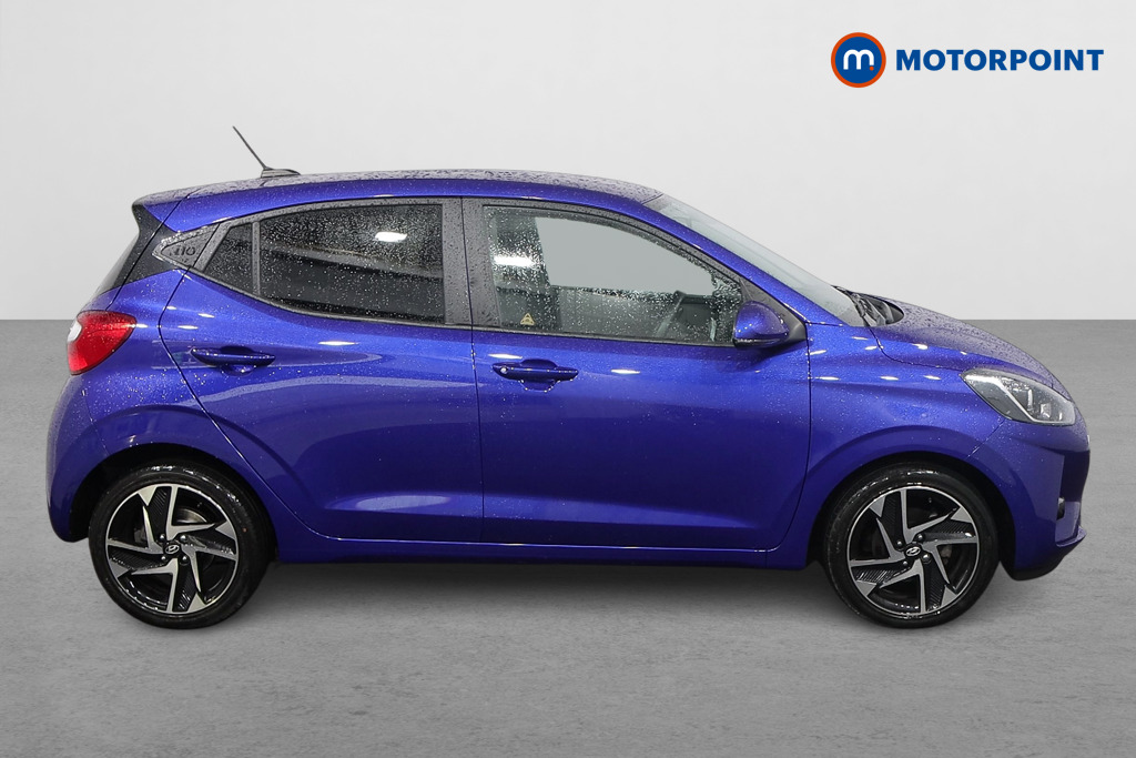 Hyundai I10 Premium Automatic Petrol Hatchback - Stock Number (1587951) - Drivers side
