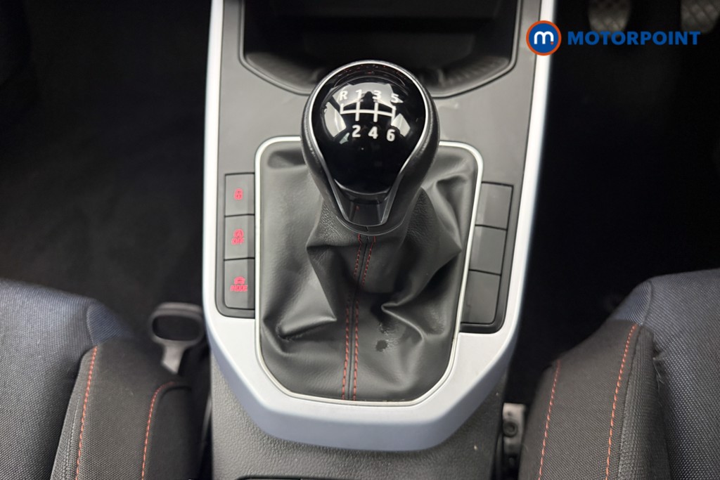 Seat Arona FR Manual Petrol SUV - Stock Number (1588018) - 6th supplementary image