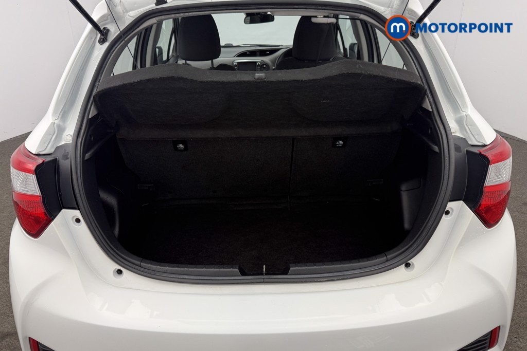 Toyota Yaris Icon Automatic Petrol-Electric Hybrid Hatchback - Stock Number (1588048) - 4th supplementary image
