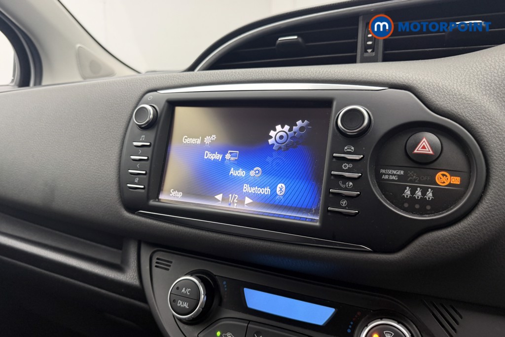 Toyota Yaris Icon Automatic Petrol-Electric Hybrid Hatchback - Stock Number (1588048) - 10th supplementary image
