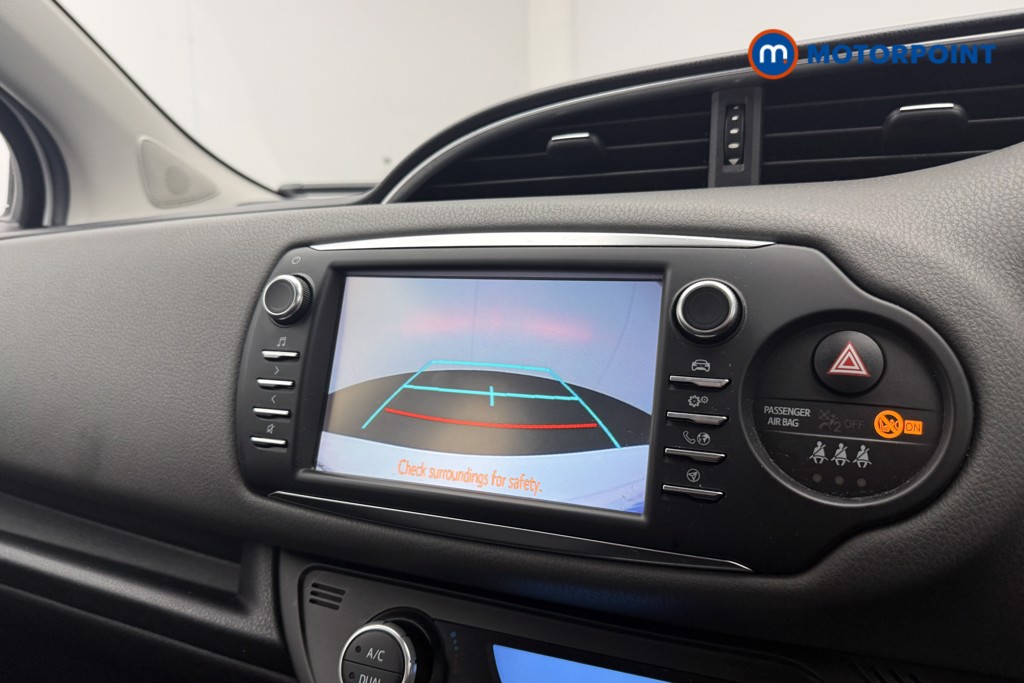 Toyota Yaris Icon Automatic Petrol-Electric Hybrid Hatchback - Stock Number (1588048) - 11th supplementary image