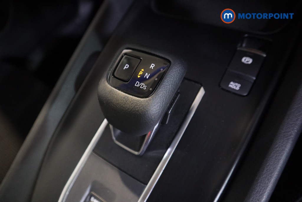 Nissan Qashqai Acenta Premium Automatic Petrol SUV - Stock Number (1588146) - 11th supplementary image