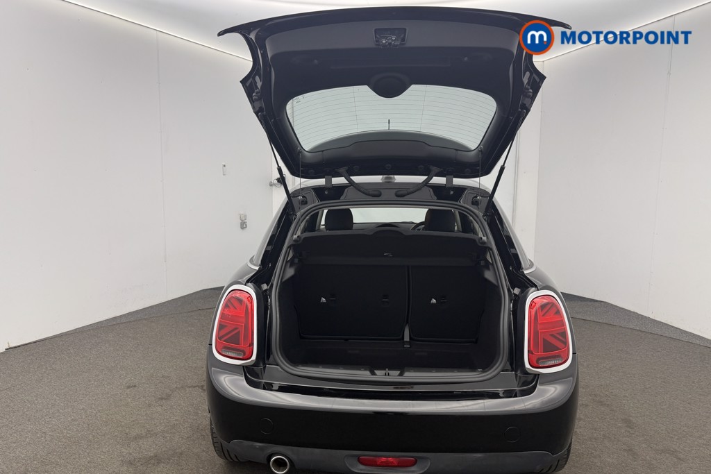 Mini Hatchback Cooper Classic Automatic Petrol Hatchback - Stock Number (1588157) - 18th supplementary image