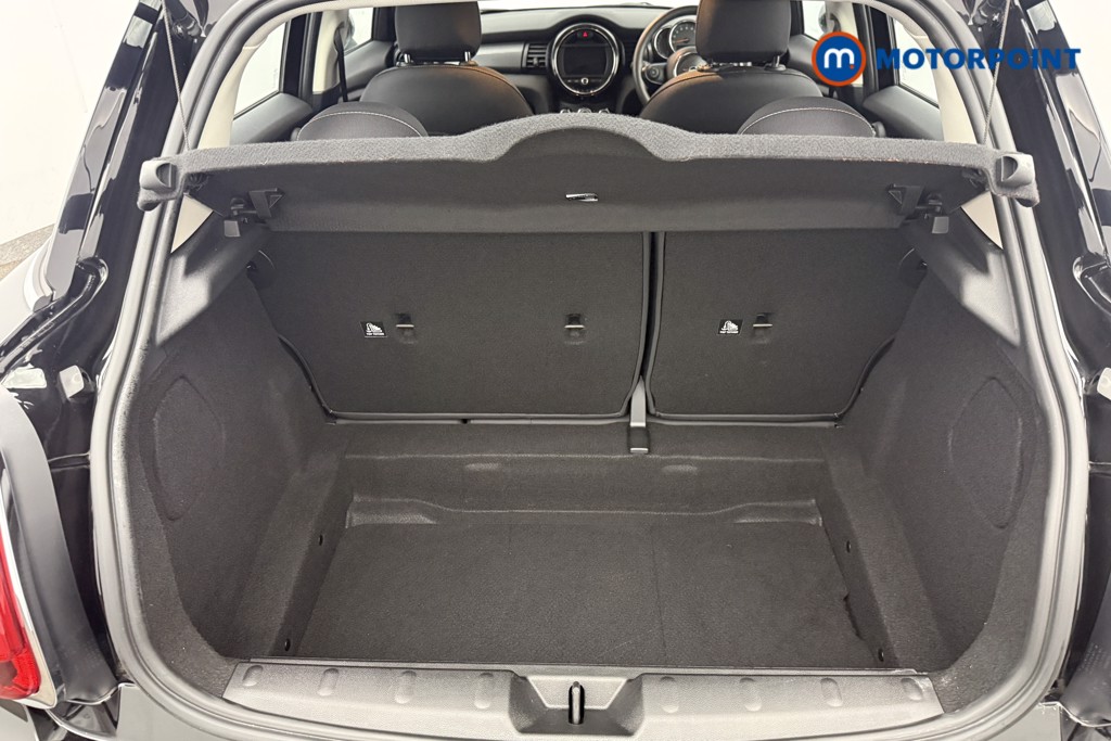 Mini Hatchback Cooper Classic Automatic Petrol Hatchback - Stock Number (1588157) - 19th supplementary image