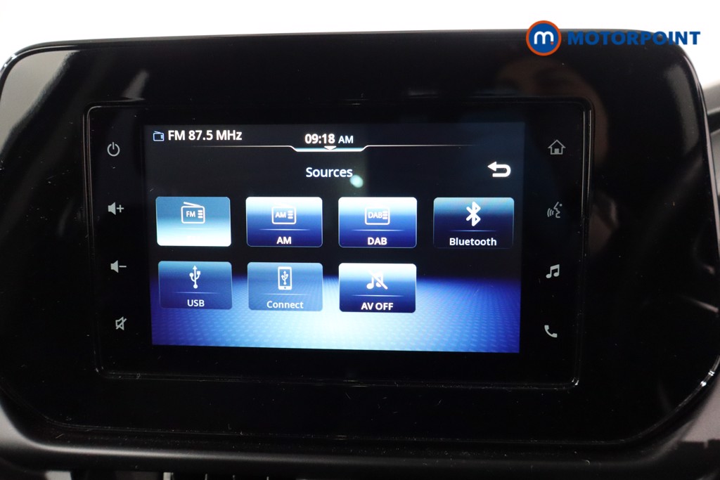 Suzuki S-Cross Motion Manual Petrol SUV - Stock Number (1588223) - 2nd supplementary image