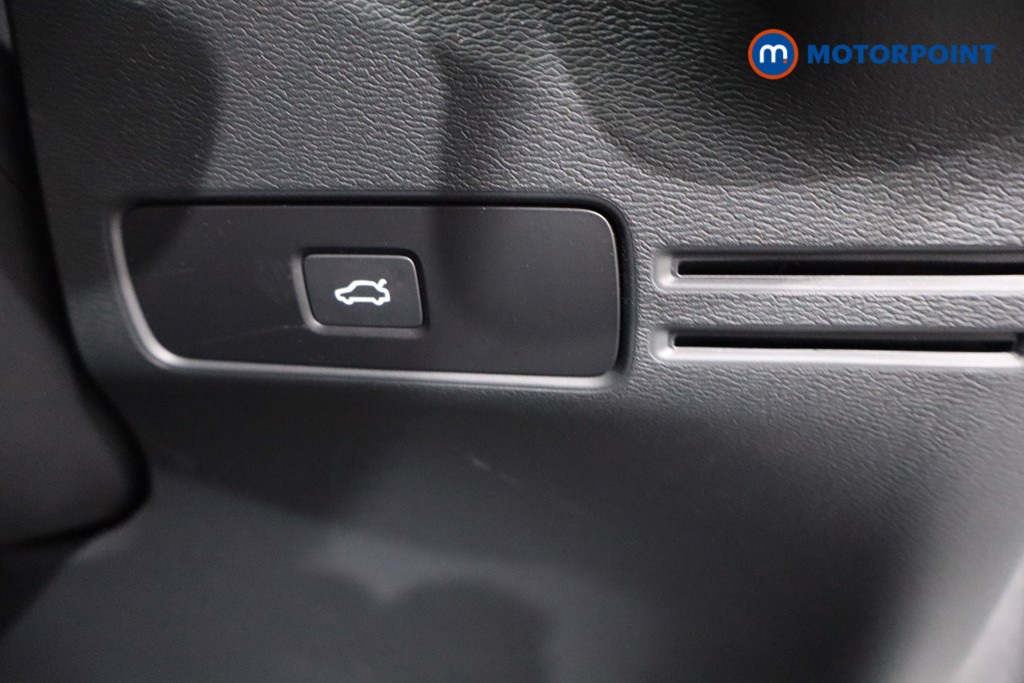 Volvo C40 Plus Automatic Electric SUV - Stock Number (1588230) - 19th supplementary image