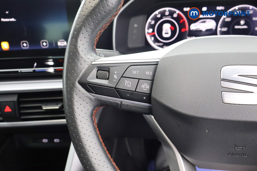 Seat Leon FR Manual Petrol Hatchback - Stock Number (1588518) - 2nd supplementary image