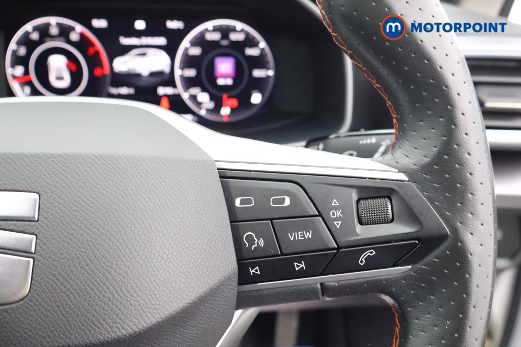 Seat Leon FR Manual Petrol Hatchback - Stock Number (1588518) - 3rd supplementary image