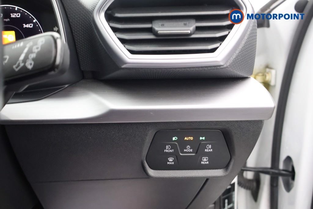 Seat Leon FR Manual Petrol Hatchback - Stock Number (1588518) - 7th supplementary image