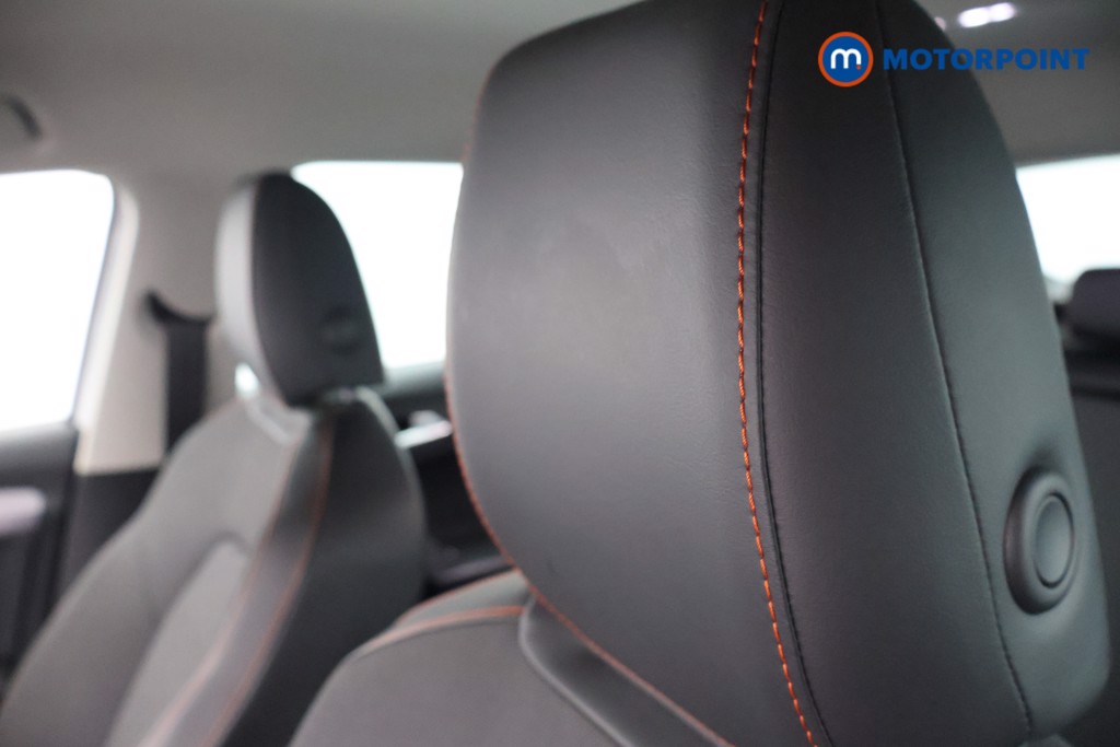 Seat Leon FR Manual Petrol Hatchback - Stock Number (1588518) - 18th supplementary image