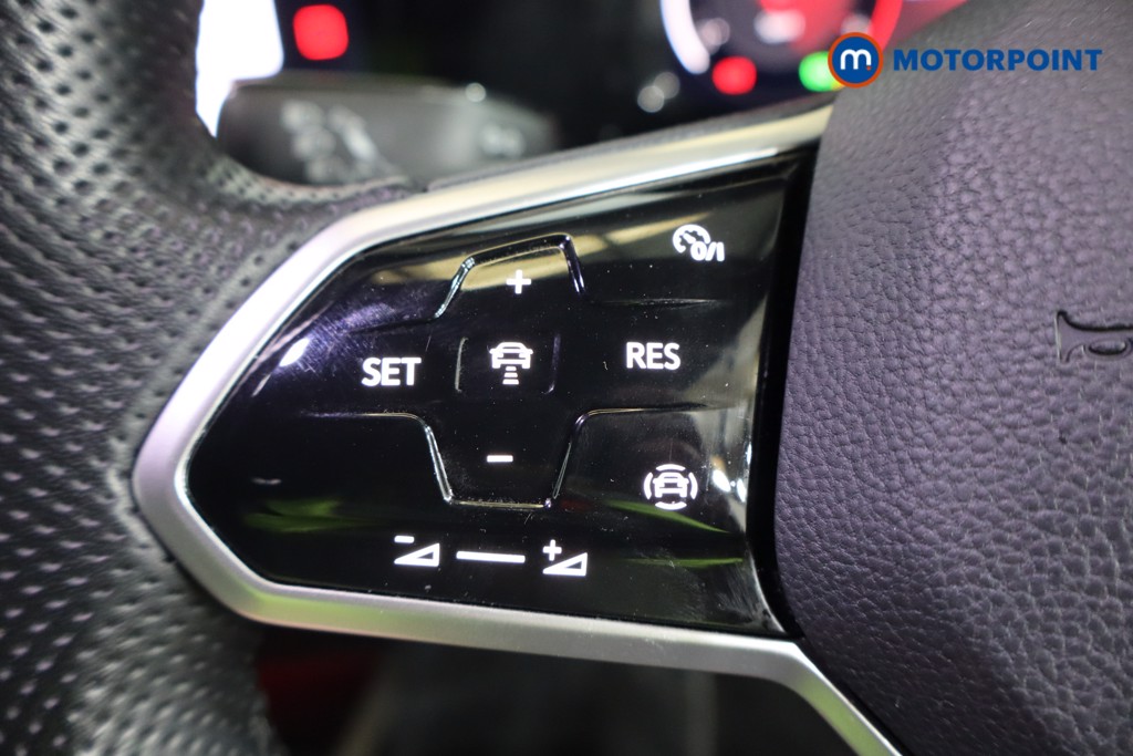 Volkswagen Golf R-Line Automatic Diesel Hatchback - Stock Number (1588530) - 14th supplementary image