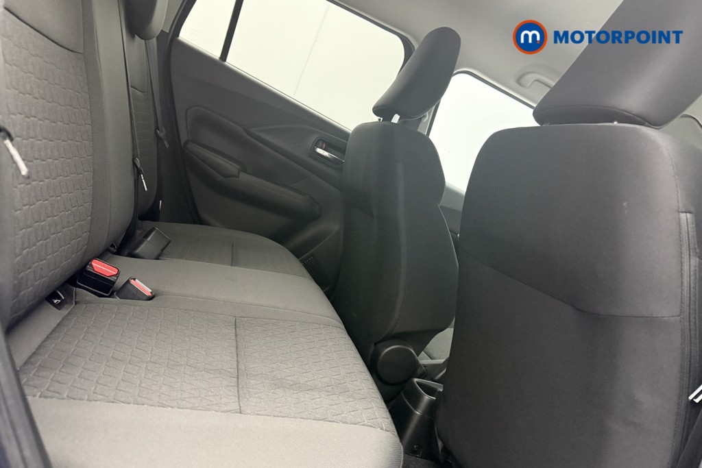Suzuki Swift Motion Manual Petrol Hatchback - Stock Number (1588640) - 9th supplementary image