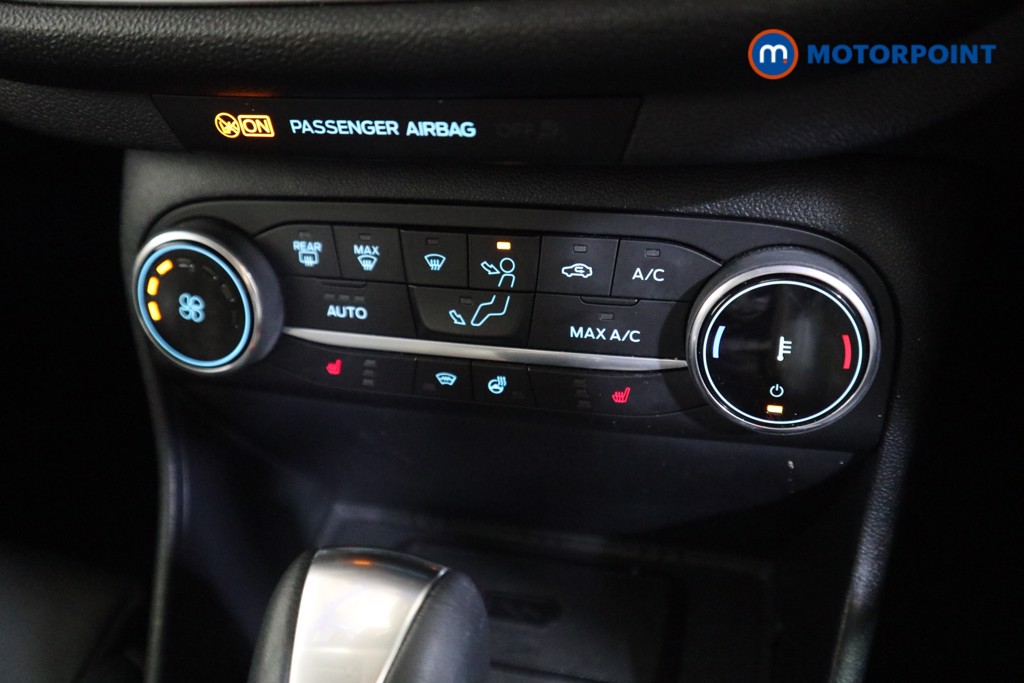 Ford Fiesta Active Vignale Automatic Petrol Hatchback - Stock Number (1588803) - 8th supplementary image