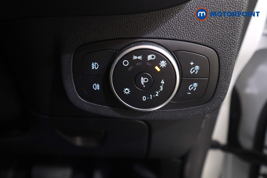 Ford Fiesta Active Vignale Automatic Petrol Hatchback - Stock Number (1588803) - 11th supplementary image