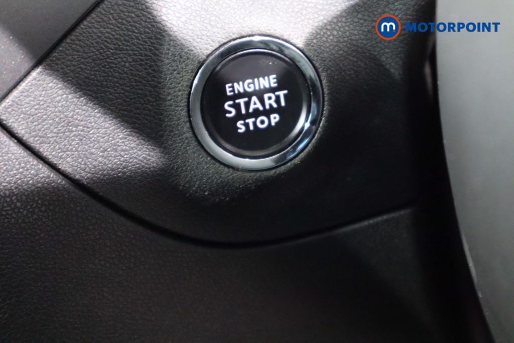 Vauxhall Crossland Ultimate Manual Petrol SUV - Stock Number (1588914) - 13th supplementary image